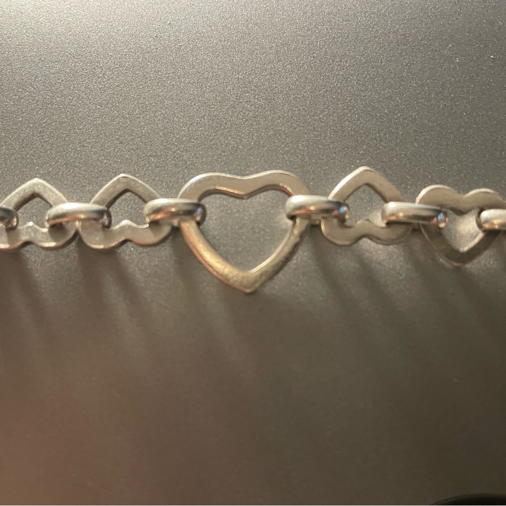Woman’s heart linked sterling silver bracelet